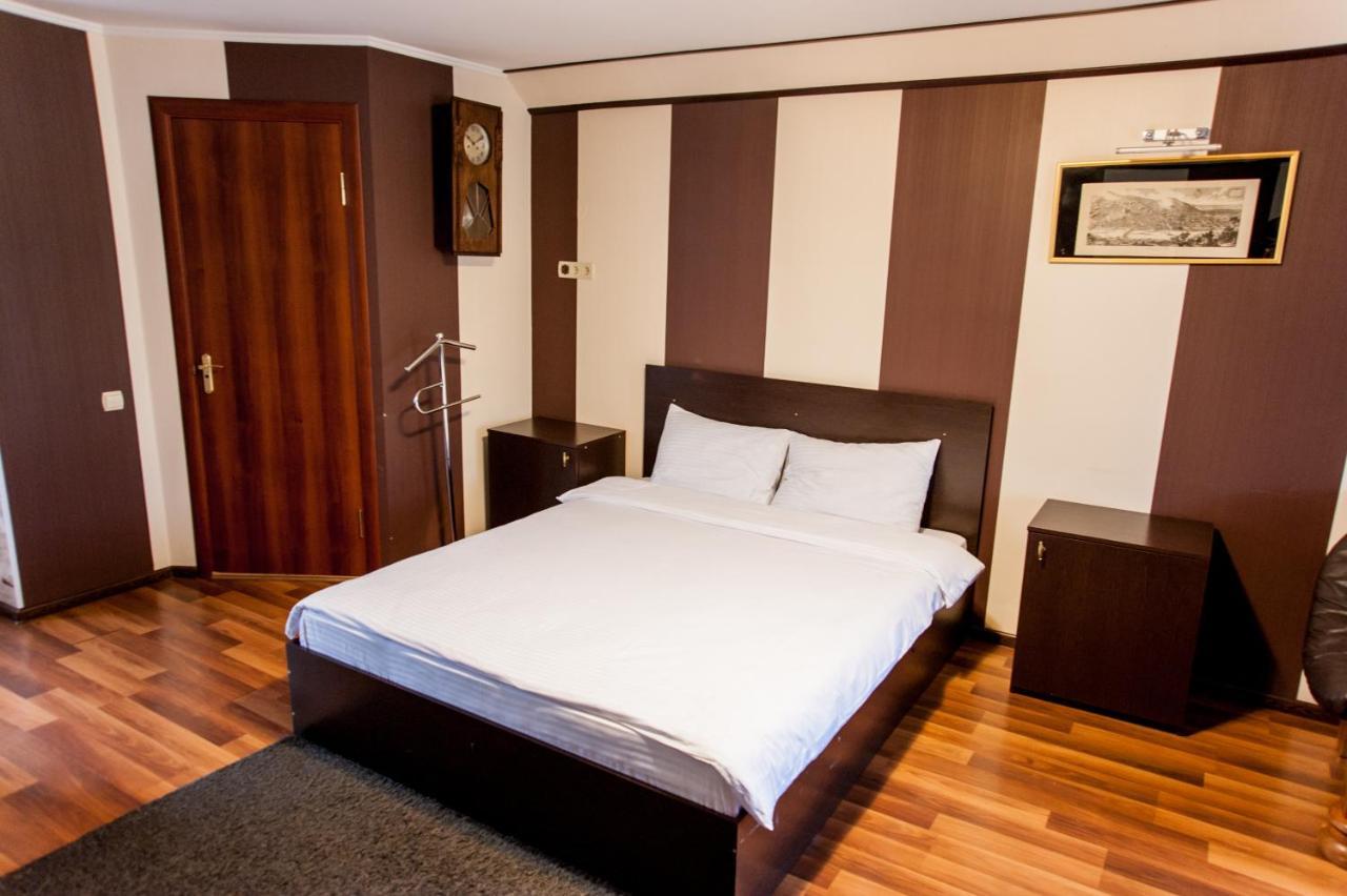 Guest House Shale Winnyzja Exterior foto